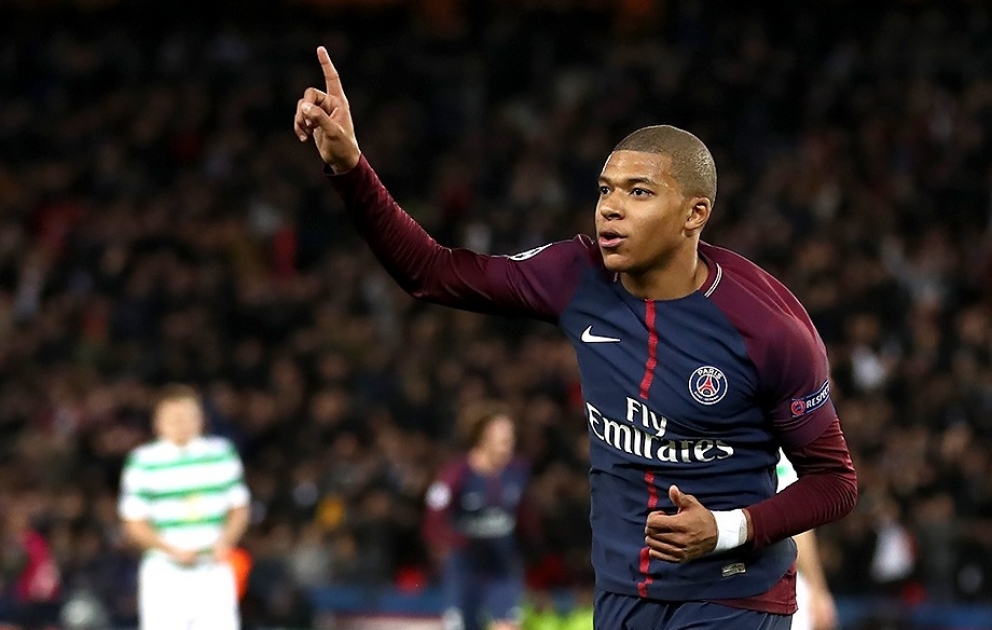 Kilian Mbappe 2018-2019-cu il mövsümündə Fransa çempionatının ən yaxşı futbolçusu seçilib VİDEO