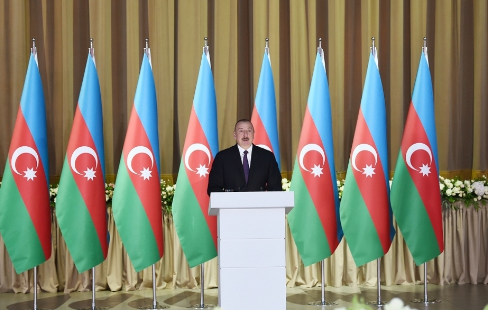 Prezident İlham Əliyev 28 May – Respublika Günü münasibətilə keçirilən rəsmi qəbulda iştirak edib YENİLƏNİB VİDEO