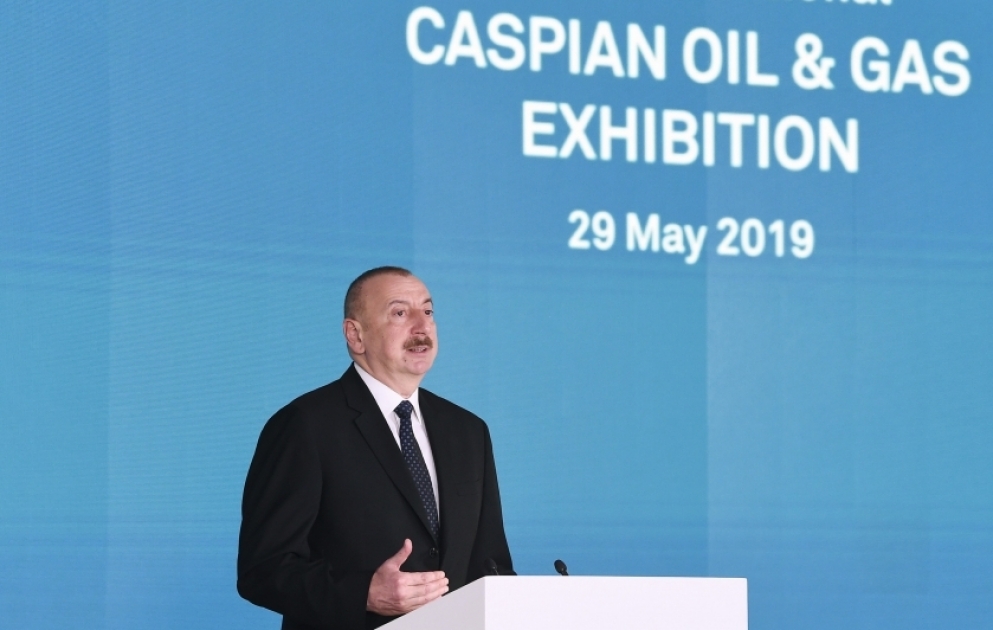 Le président Ilham Aliyev participe à l’ouverture du 26e Salon international Caspian Oil & Gas VIDEO