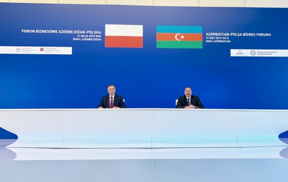 Un forum d’affaire azerbaïdjano-polonais a eu lieu à Bakou VIDEO