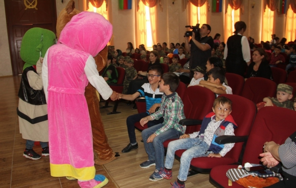Uşaqların Beynəlxalq Müdafiəsi Günü münasibətilə Azərbaycan Ordusunda silsilə tədbirlər keçirilib VİDEO