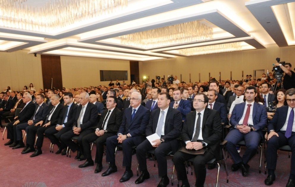 Sahibkarlar Gününə həsr olunmuş konfrans keçirilib VİDEO