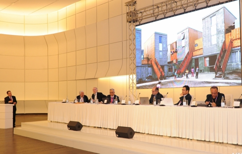 Bakıda keçirilən Beynəlxalq Memarlıq Forumu öz işini yekunlaşdırıb  YENİLƏNİB VİDEO