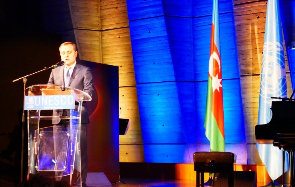 Parisdə UNESCO-nun baş qərargahında Bakı Dövlət Universitetinin 100 illiyi təntənə ilə qeyd olunub VİDEO