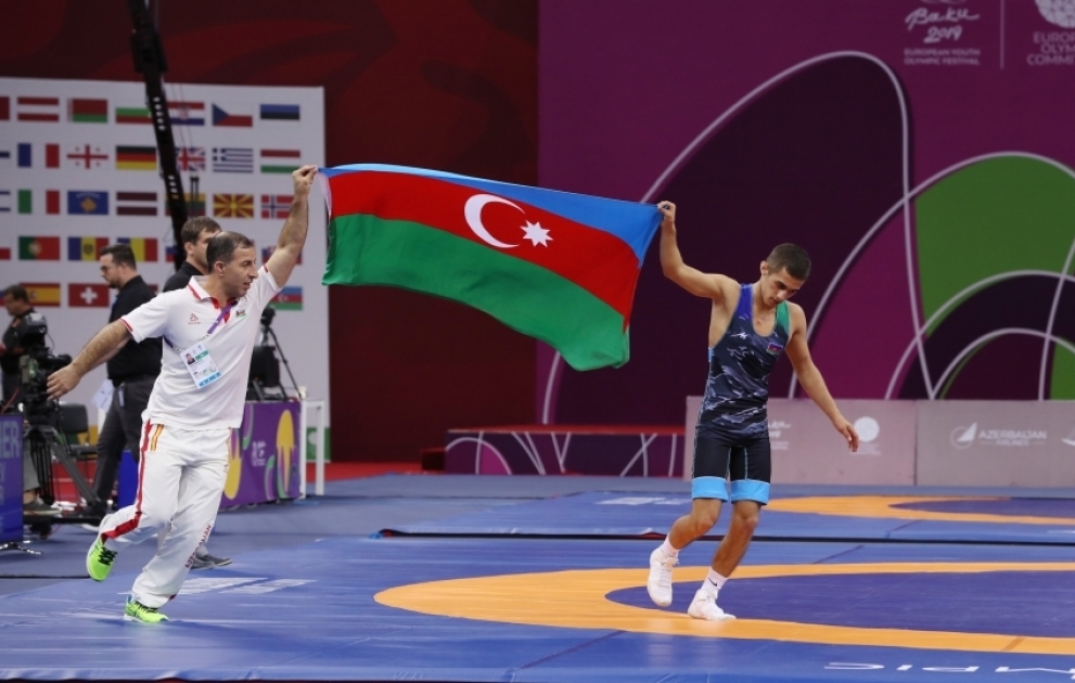 “EYOF Bakı 2019”: Yunan-Roma güləşçimiz Elmir Əliyev komandamızın beşinci qızıl medalını qazanıb VİDEO