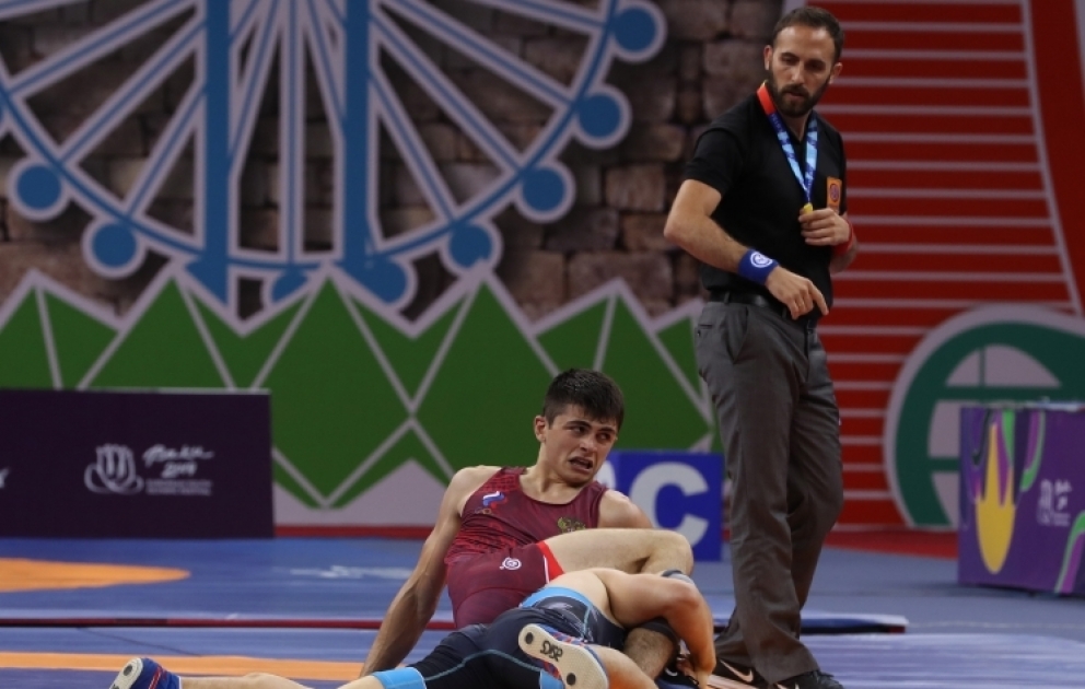 Freestyle wrestler Heybatov becomes champion of EYOF Baku 2019 VIDEO