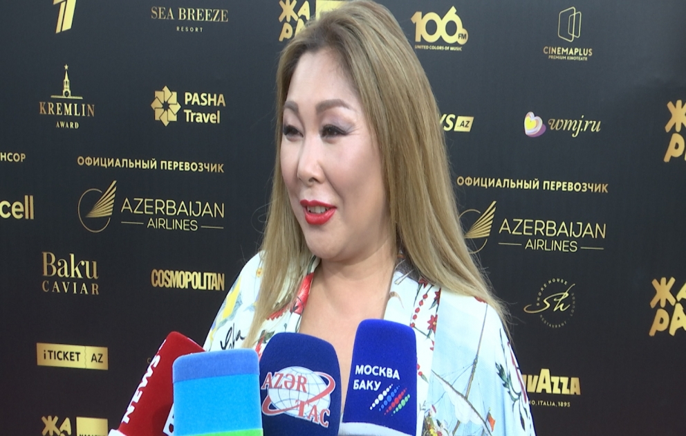 Anita Tsoy: “Jara” festivalına və Bakıya yalnız çiçəklənmə arzulayıram VİDEO