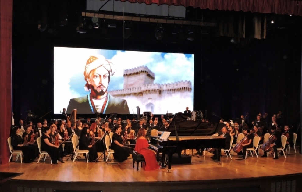 XI Qəbələ Beynəlxalq Musiqi Festivalının təntənəli açılış mərasimi olub VİDEO