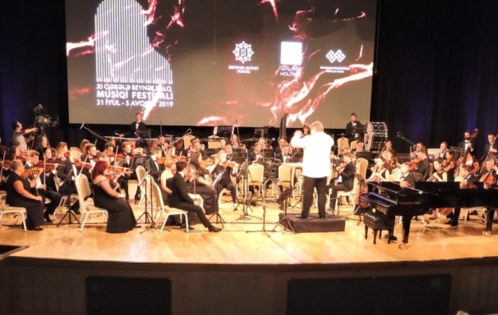 “Kiyev virtuozları” Qəbələdə maraqlı konsert proqramı ilə çıxış edib VİDEO