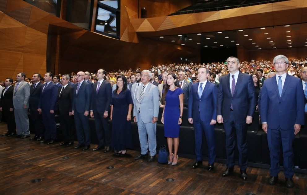 Bakıda 31-ci Beynəlxalq İnformatika Olimpiadasının açılış mərasimi keçirilib YENİLƏNİB 3 VİDEO