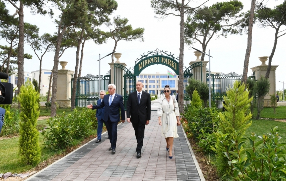 Pirallahy: le président Ilham Aliyev inaugure le parc Mirvari VIDEO
