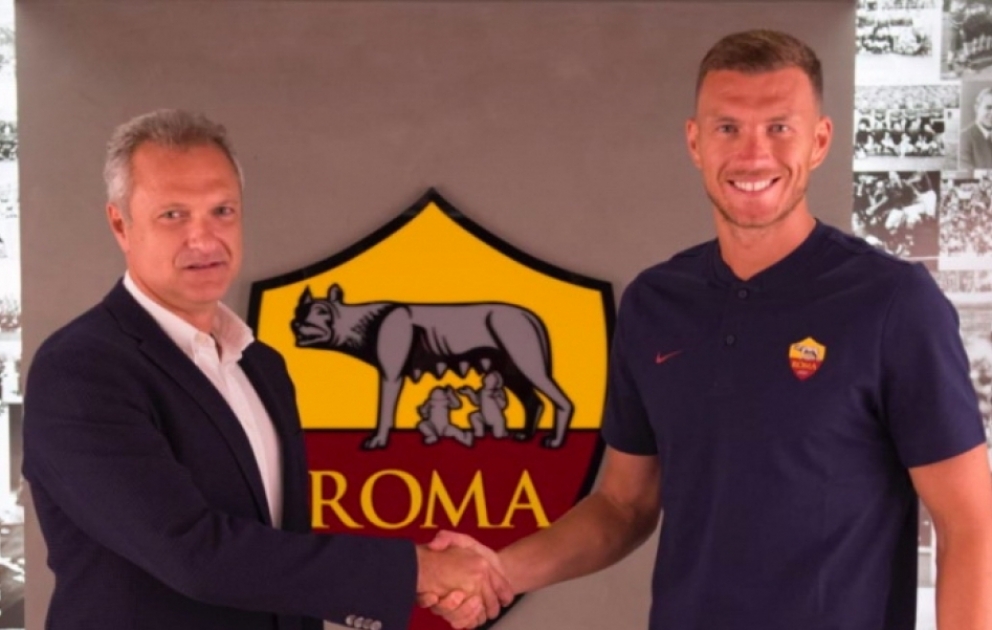 “Roma” klubu hücumçu Edin Dzeko ilə müqavilənin müddətini uzadıb VİDEO