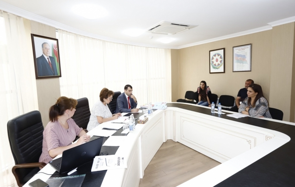 Dövlət İmtahan Mərkəzinin Direktorlar Şurasının sədri şimal bölgəsindən olan vətəndaşların müraciətlərini dinləyib VİDEO
