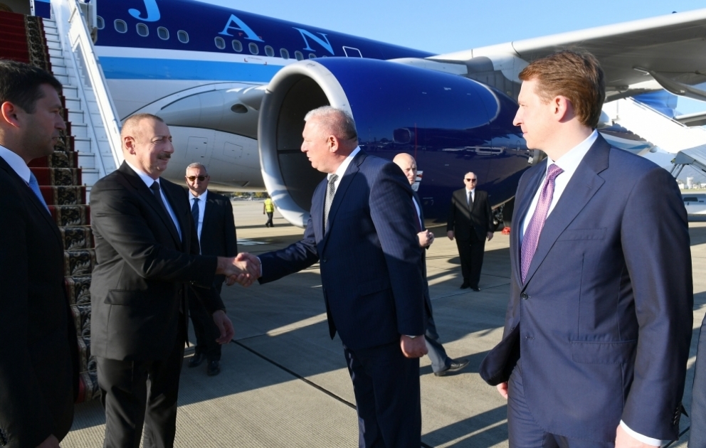 Le président Ilham Aliyev entame une visite de travail en Russie VIDEO