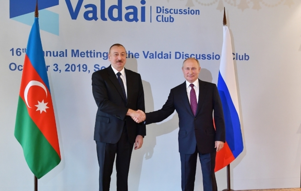 Präsident Ilham Aliyev und Präsident Wladimir Putin treffen sich in Sotschi VIDEO