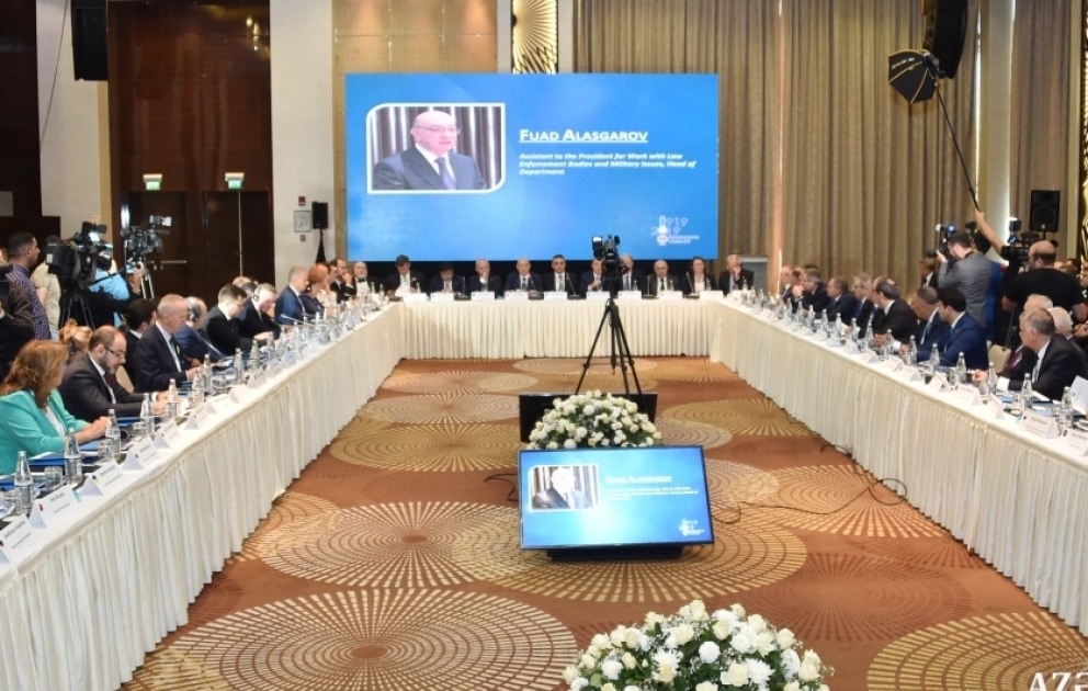 Bakıda “Güclü və nüfuzlu vəkillik – müasir dövrün çağırışları” mövzusunda beynəlxalq konfrans keçirilib YENİLƏNİB 2 VİDEO
