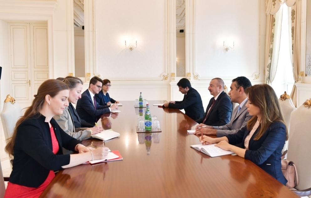 Le président Ilham Aliyev a reçu la délégation menée par le président du Conseil des Etats de la Suisse VIDEO
