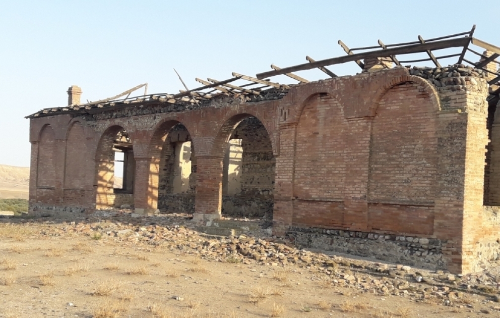 Min evli Kəsəmən və İsrafil Ağanın evi -  REPORTAJ VİDEO