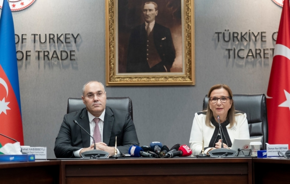 Azərbaycanla Türkiyə arasında sadələşdirilmiş gömrük dəhlizi haqqında anlaşma memorandumu imzalanıb VİDEO