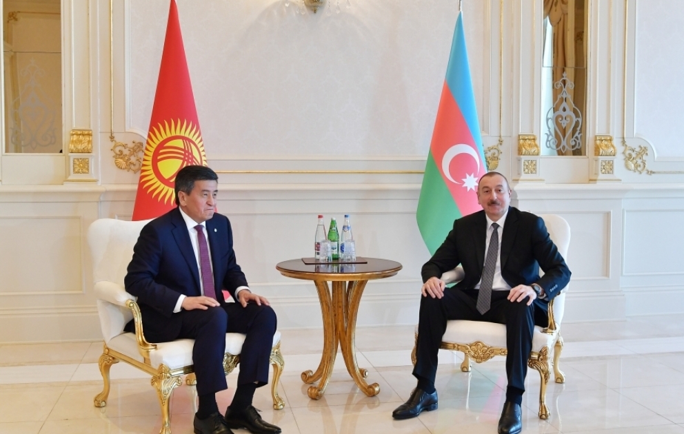 Azərbaycan Prezidenti İlham Əliyevin Qırğızıstan Prezidenti Sooronbay Jeenbekov ilə görüşü olub YENİLƏNİB VİDEO