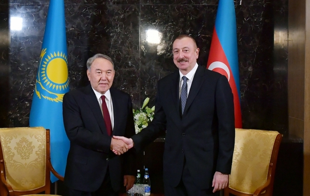 Prezident İlham Əliyev Qazaxıstanın birinci Prezidenti-elbası, Türk Şurasının fəxri sədri Nursultan Nazarbayevlə görüşüb VİDEO