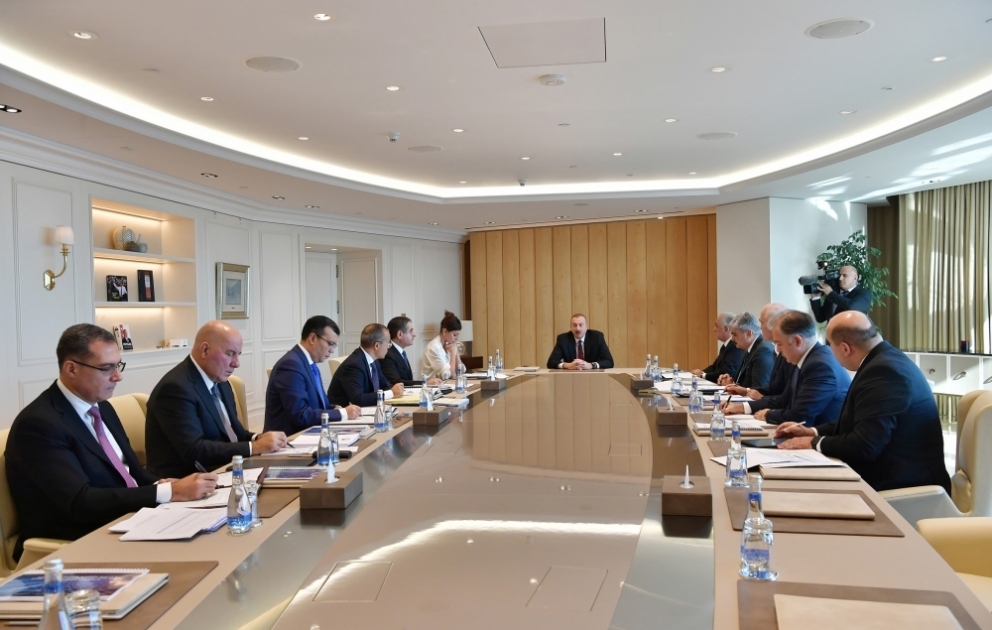 President Ilham Aliyev chaired meeting on economic area VIDEO