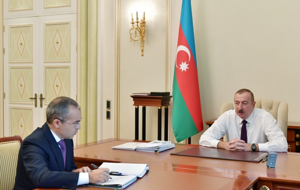 Le président Ilham Aliyev reçoit Mikayil Djabbarov à la suite de sa nomination à un nouveau poste VIDEO