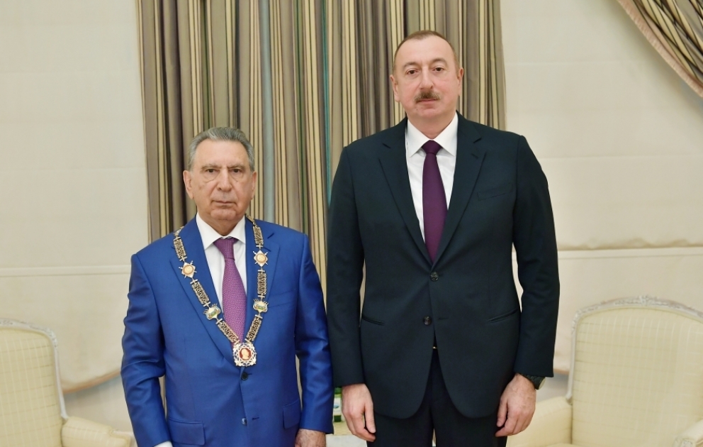 Prezident İlham Əliyev Ramiz Mehdiyevi qəbul edib və ona “Heydər Əliyev” ordenini təqdim edib YENİLƏNİB VİDEO