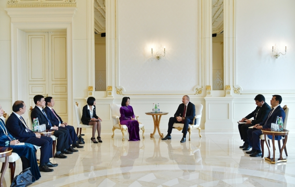 Le président de la République reçoit la vice-présidente du Vietnam VIDEO