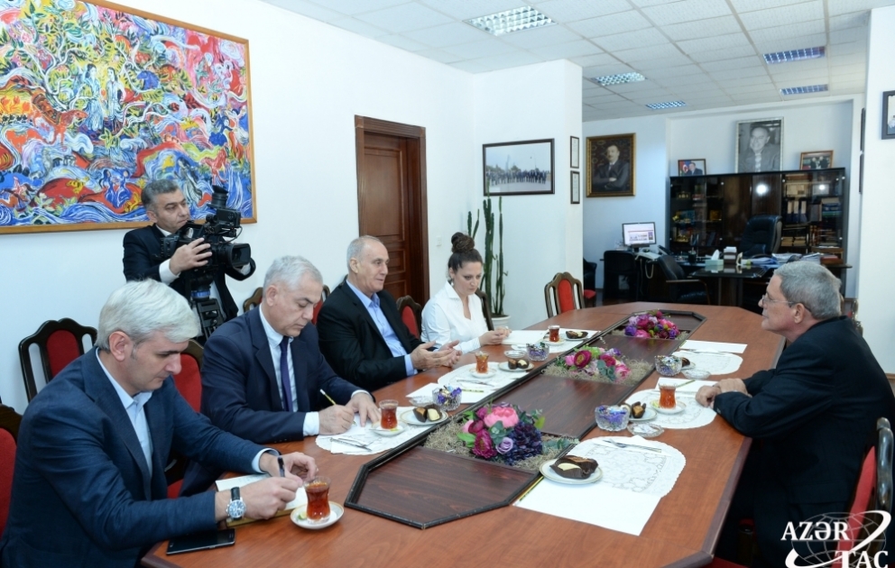 L’AZERTAC et l’Agence de presse Prensa Latina ont signé un mémorandum de coopération VIDEO