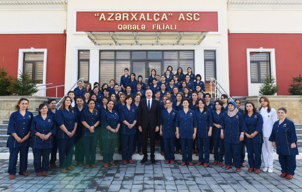 Le président inaugure la filiale de Guébélé de la Société « Azerkhaltcha » VİDEO