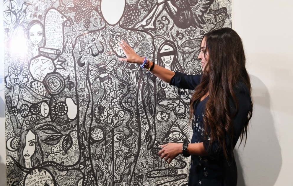 Rusiya paytaxtında VIII Moskva Beynəlxalq Müasir İncəsənət Biennalesi açılıb VİDEO