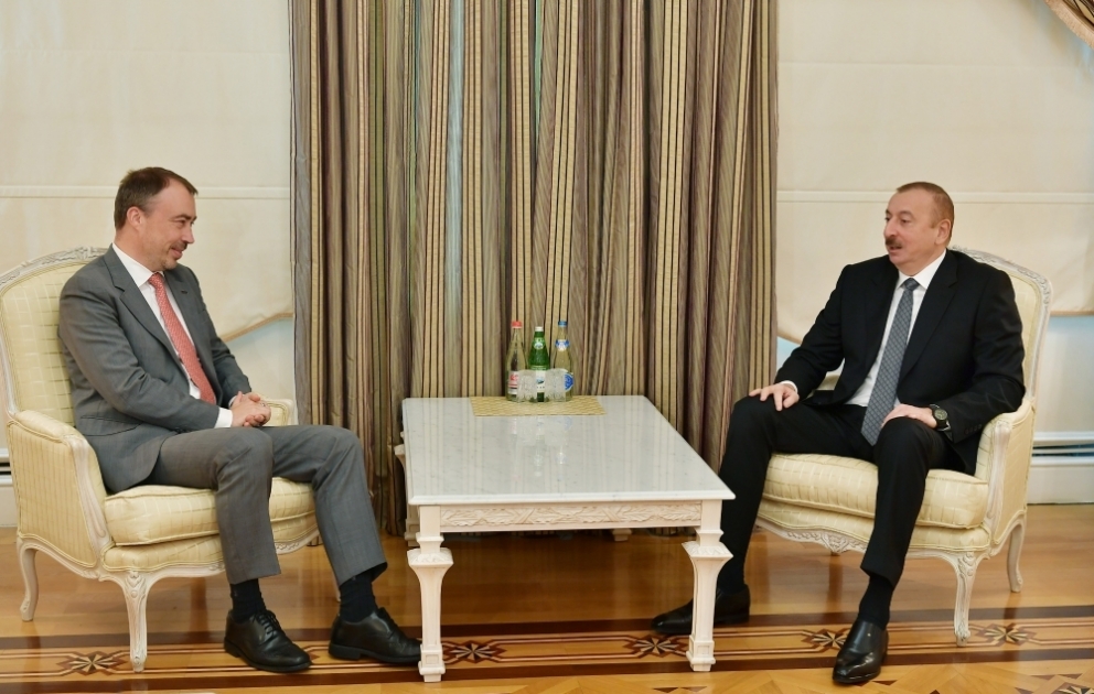 Prezident İlham Əliyev Avropa İttifaqının xüsusi nümayəndəsinin başçılıq etdiyi nümayəndə heyətini qəbul edib YENİLƏNİB VİDEO