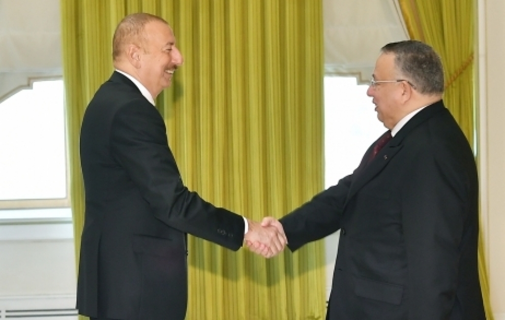 Staatspräsident Ilham Aliyev empfängt ägyptische Delegation VIDEO