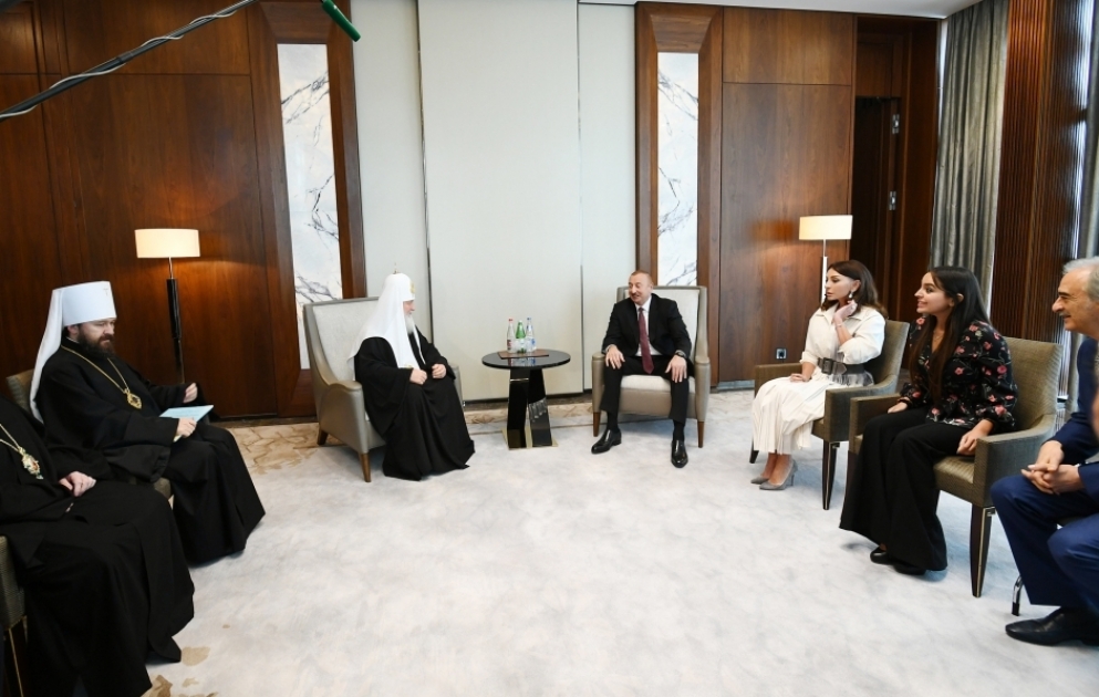 Entretien du président Ilham Aliyev avec le patriarche Cyrille de Moscou et de la Russie VIDEO