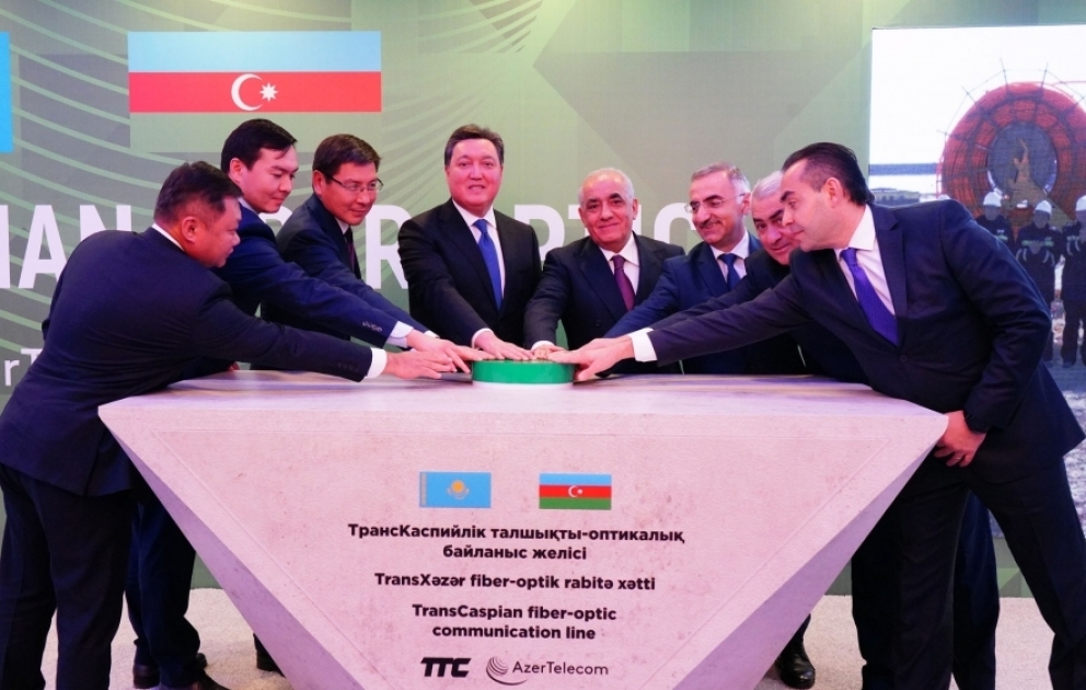 Azərbaycanın və Qazaxıstanın Baş nazirləri Aktauda iki ölkə arasında fiber-optik rabitə xəttinin təməlqoyma mərasimində iştirak ediblər VİDEO