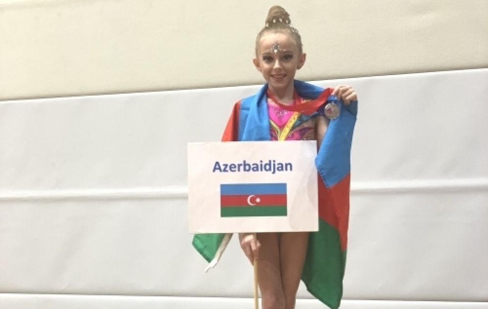 10 yaşlı gimnastımız Mina Abbasova beynəlxalq turnirin ikincisi olub VİDEO