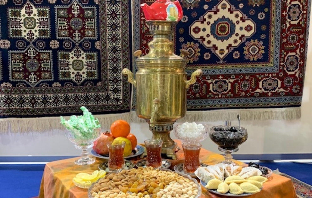 Sofiyada keçirilən beynəlxalq xeyriyyə bazarında Azərbaycan mətbəxi və məhsulları nümayiş olunub VİDEO