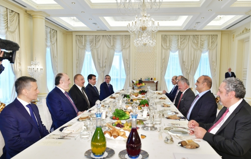 President Ilham Aliyev and King Abdullah II of Jordan had working dinner VIDEO