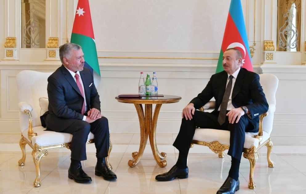 Vier-Augen-Gespräch zwischen Präsident Ilham Aliyev und dem König von Jordanien Abdullah II. bin al-Hussein in Baku VIDEO