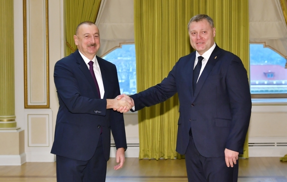 Le président Ilham Aliyev reçoit une délégation menée par le gouverneur de la province russe d’Astrakhan VIDEO