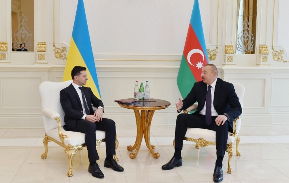 President Ilham Aliyev, President Volodymyr Zelensky held one-on-one meeting VIDEO