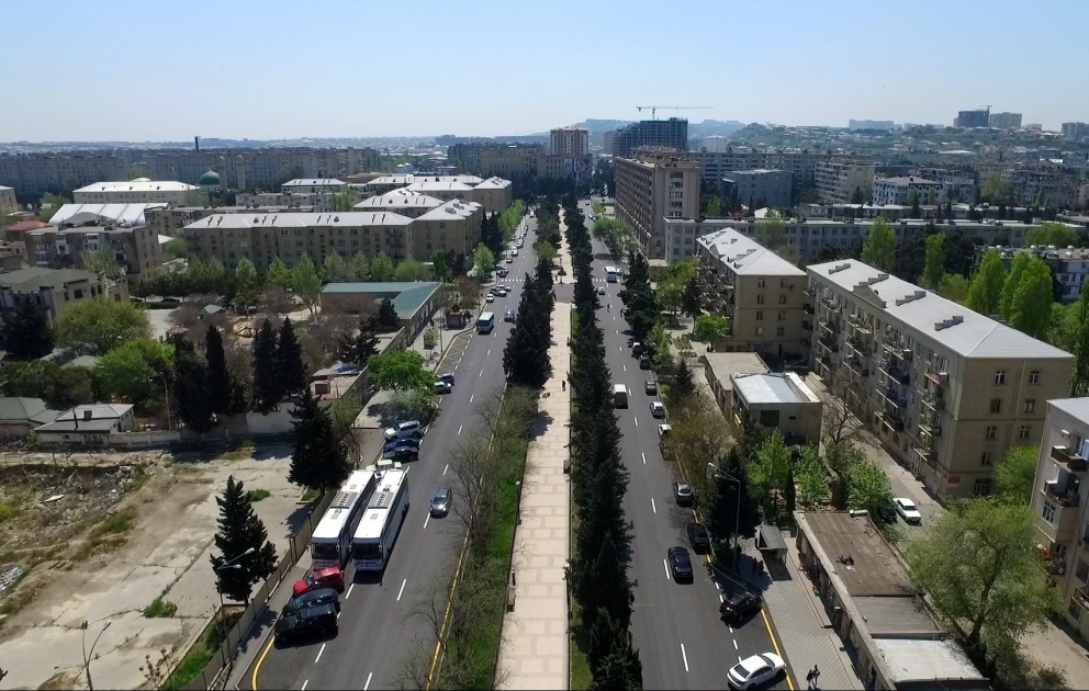 On bir ayda paytaxtın 267 kilometr uzunluğunda qəsəbədaxili küçə və yolları təmir edilib VİDEO
