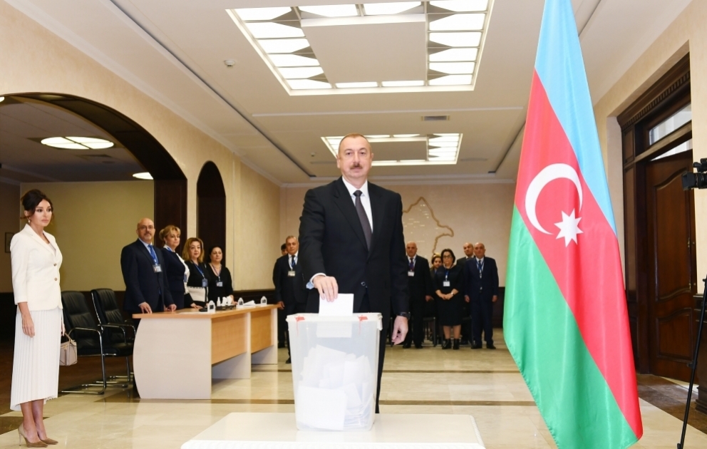 President Ilham Aliyev voted at polling station No 6 VIDEO