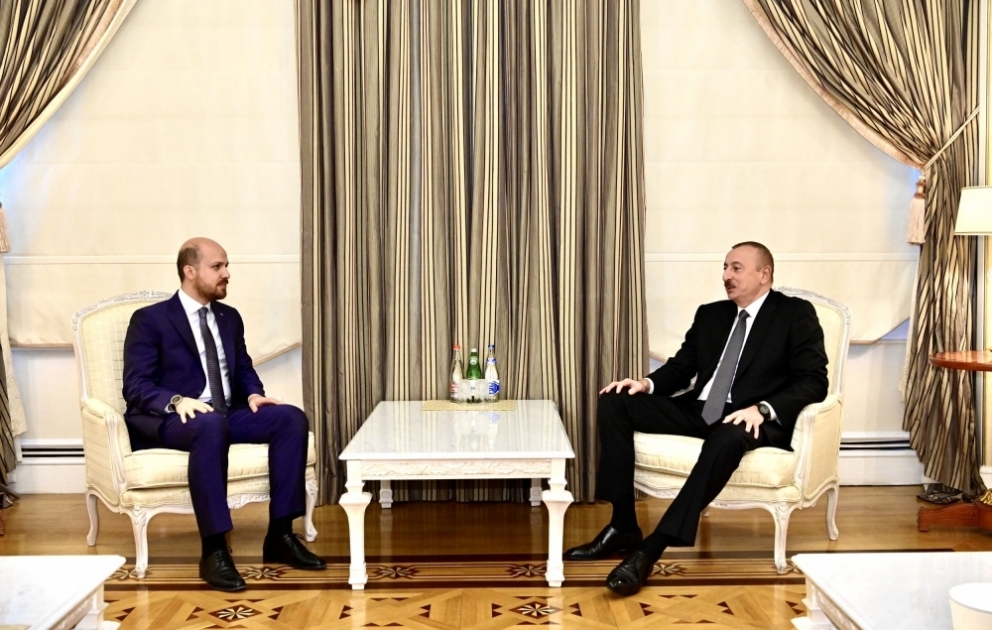 Präsident Ilham Aliyev empfängt den Vorsitzenden von World Ethnosport Confederation Bilal Erdogan VIDEO