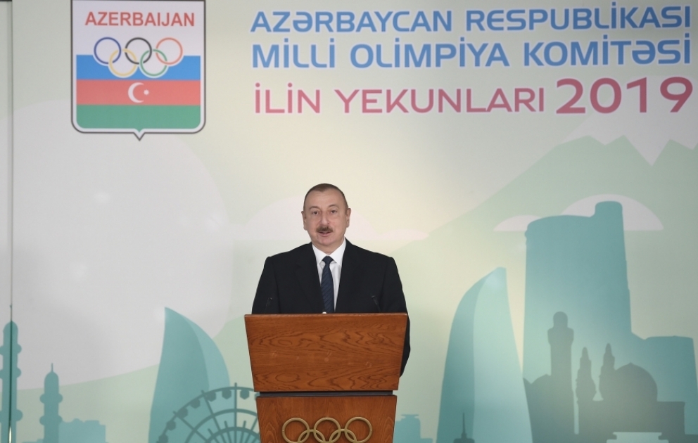 Le président Ilham Aliyev prend part à la cérémonie consacrée au bilan sportif de l’année 2019 VIDEO