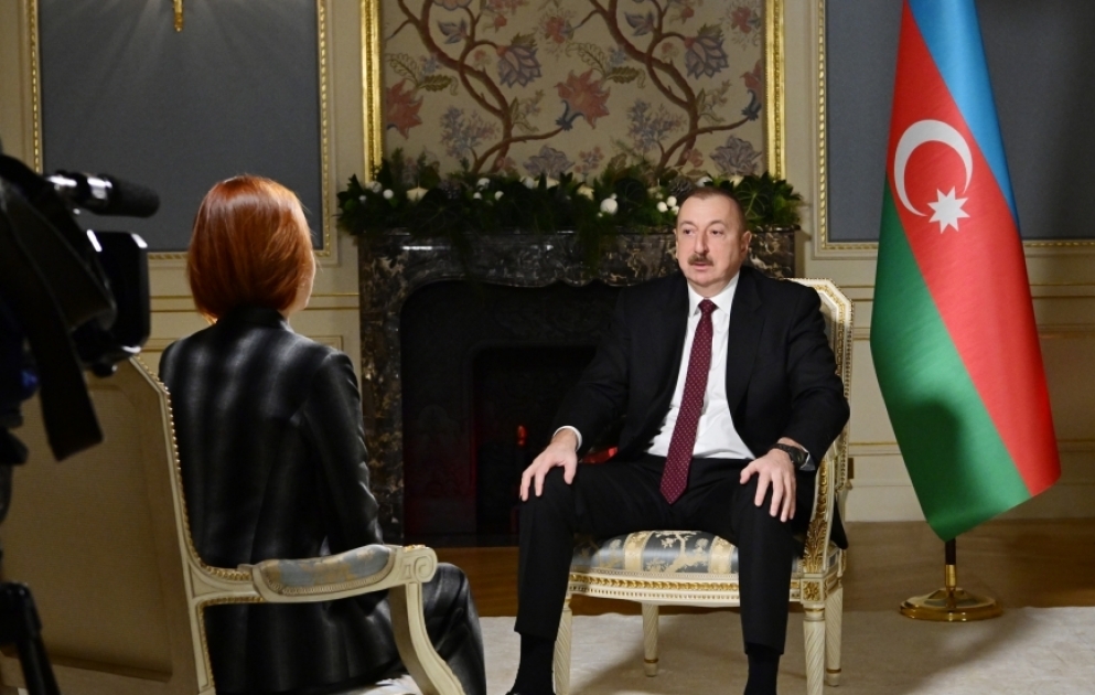 Le président Ilham Aliyev a accordé une interview à la chaîne Rossiya 24 VIDEO