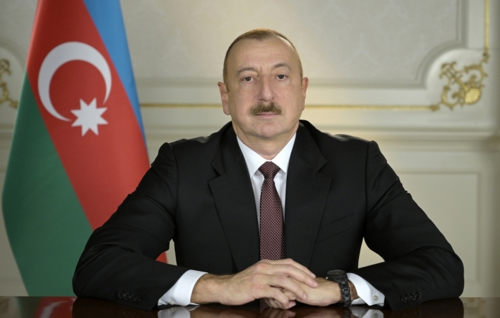 Vœux du président Ilham Aliyev aux Azerbaïdjanais pour la Journée de Solidarité des Azerbaïdjanais du monde et le Nouvel an VIDEO