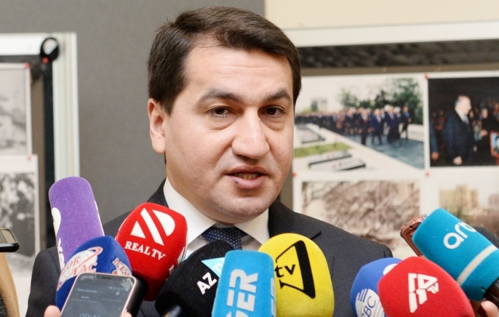Hikmət Hacıyev: Aİ-nin Azərbaycanın ərazi bütövlüyü ilə bağlı ardıcıl mövqeyini yüksək qiymətləndiririk VİDEO