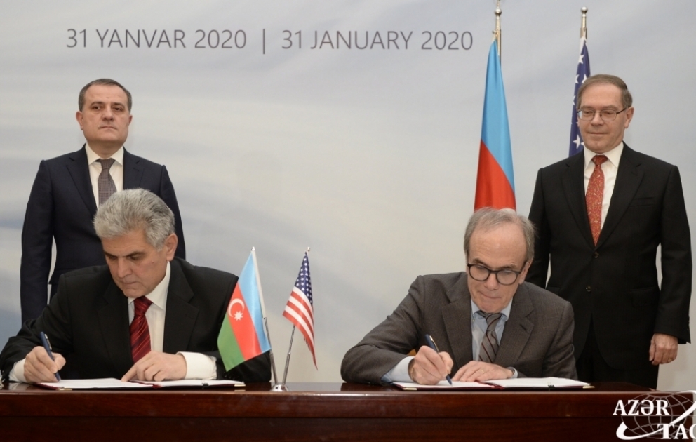 L’Université Pédagogique Nationale d’Azerbaïdjan a signé un accord de double diplôme avec l’Université Georges Washington VIDEO
